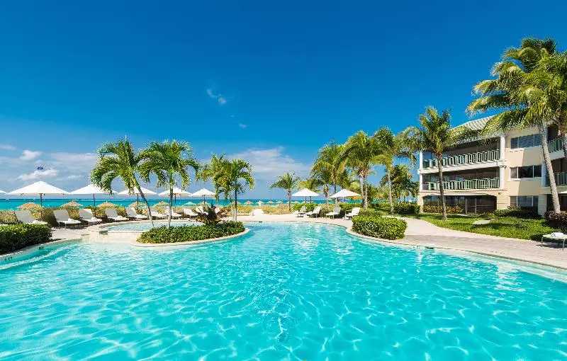 هتل The Sands At Grace Bay