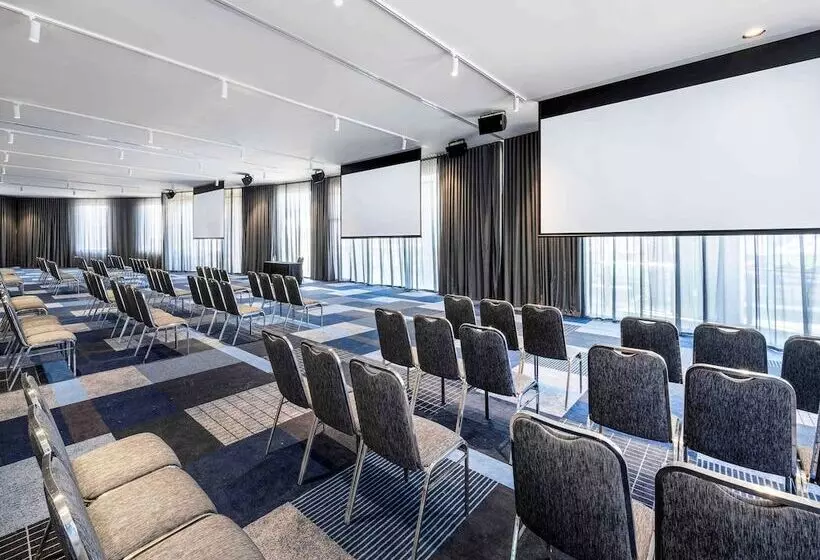 Novotel Melbourne Preston