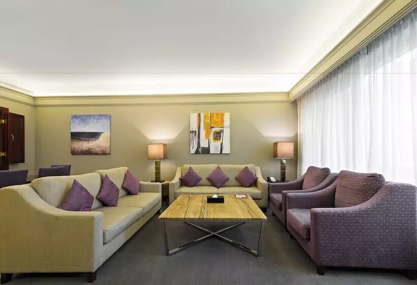 Somewhere Hotel Apartment