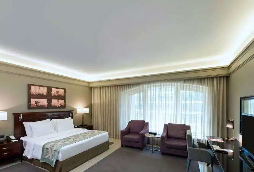 Somewhere Hotel Apartment