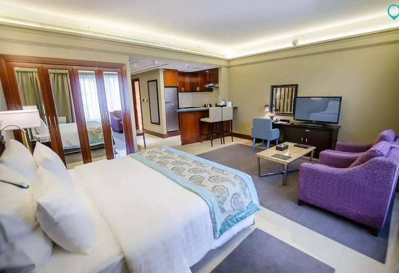 Somewhere Hotel Apartment