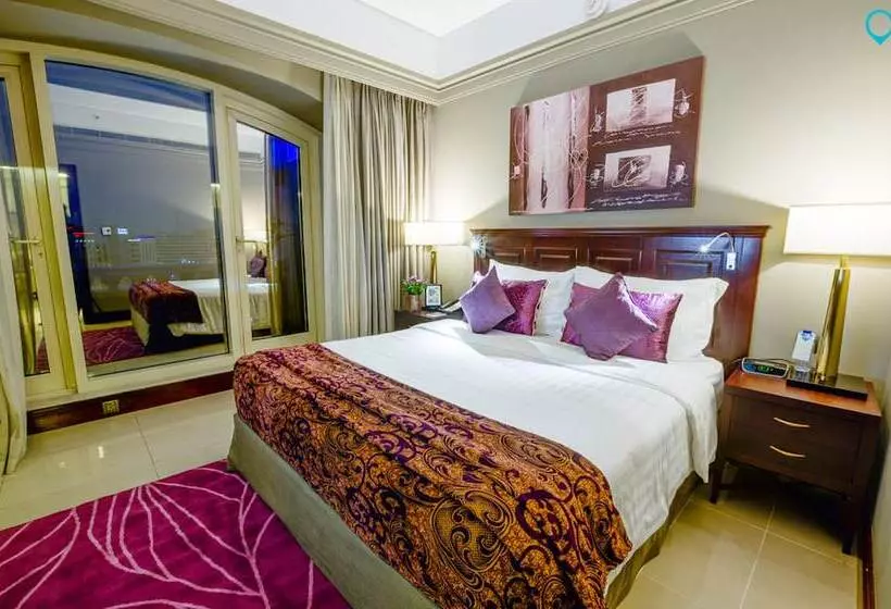 Somewhere Hotel Apartment