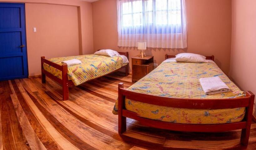 Schronisko Casona Checacupe