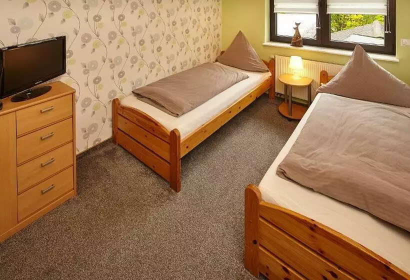 Retkeilymaja Gasthaus Mester