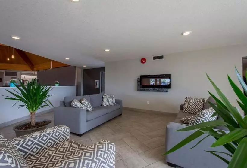 Retkeilymaja Grand Marshal Inn