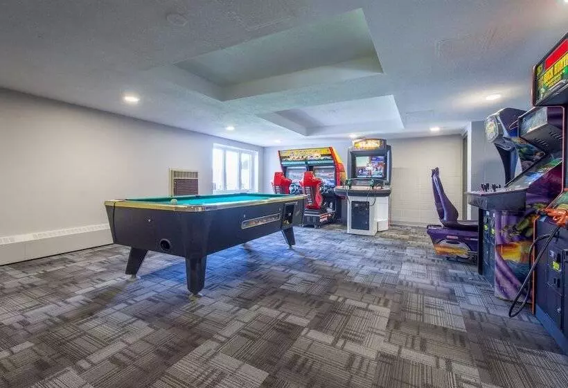 Retkeilymaja Grand Marshal Inn