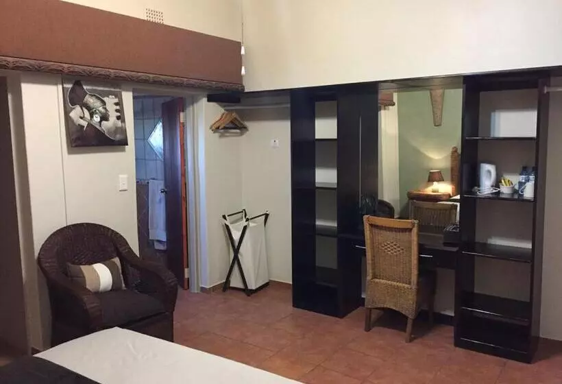 ベッドアンドブレックファースト Baobab Lane Lodge