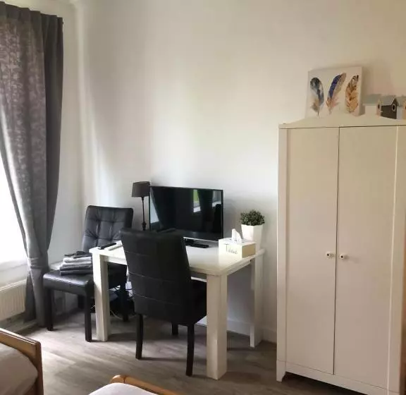 Bed & Breakfast Ytsma State