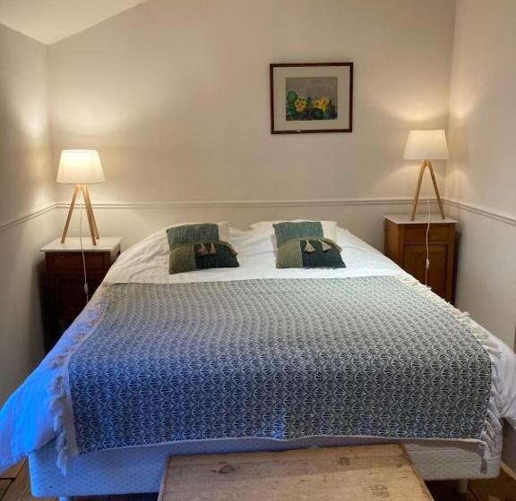 בית מלון כפרי Auberge Du Val D Aisne