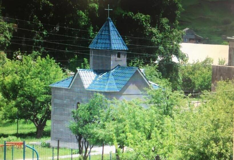 Hotel Guesthouse Chambarak