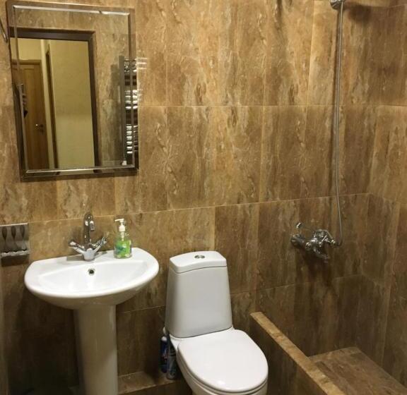 Hotel Guesthouse Chambarak