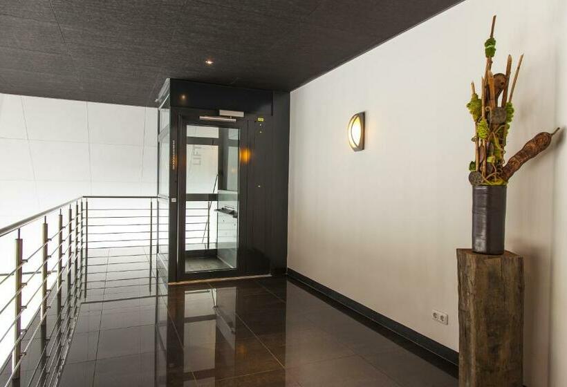 Отель Restaurant Nederheide