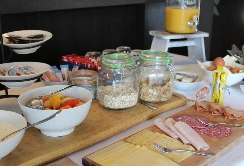 Отель Restaurant Nederheide