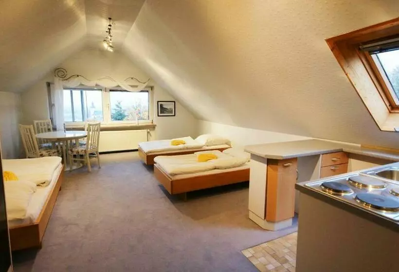 Hotelli Seminarhaus Am Liebfrauenberg