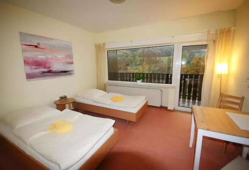 Hotelli Seminarhaus Am Liebfrauenberg