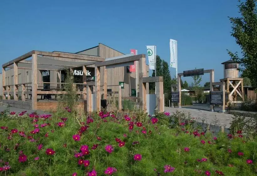 リゾートホテル Vakantiepark Eiland Van Maurik