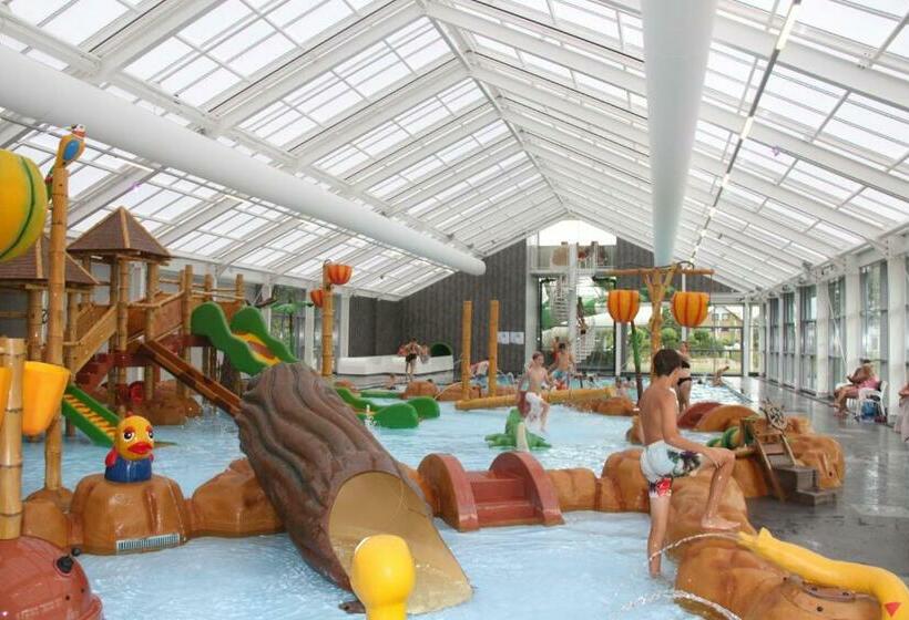 リゾートホテル Vakantiepark Eiland Van Maurik