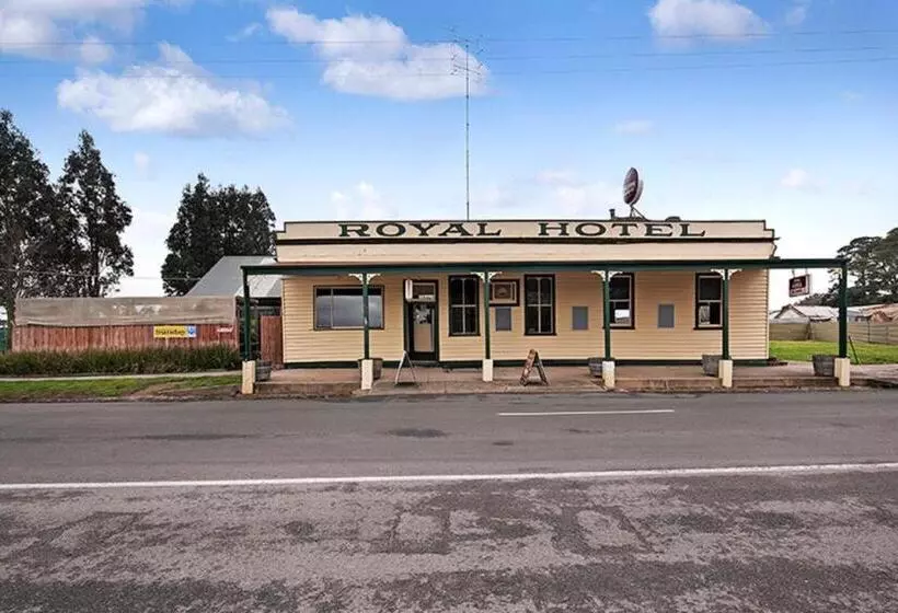 Royal Hotel Snake Valley