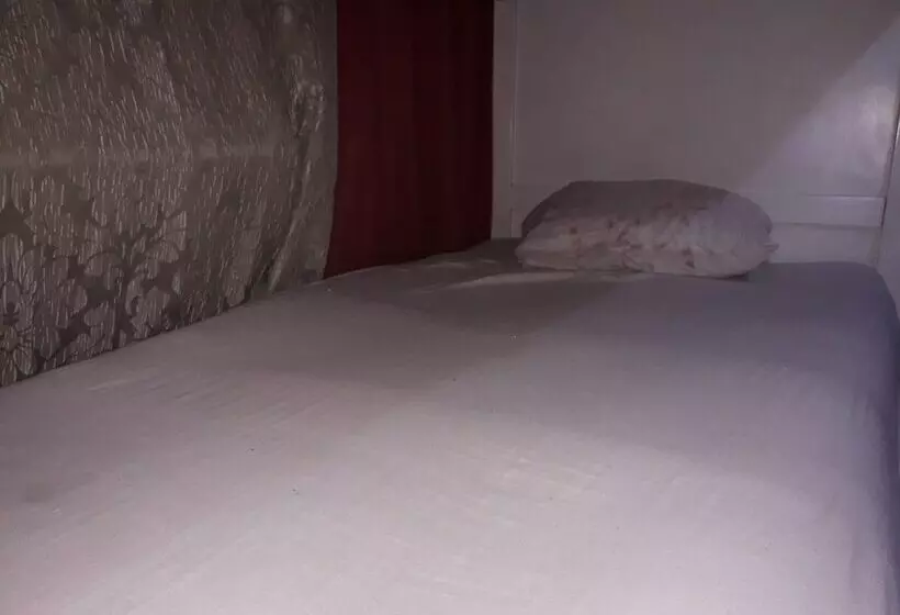 ユースホステル Tourist Center Of  Tours Of Panamá