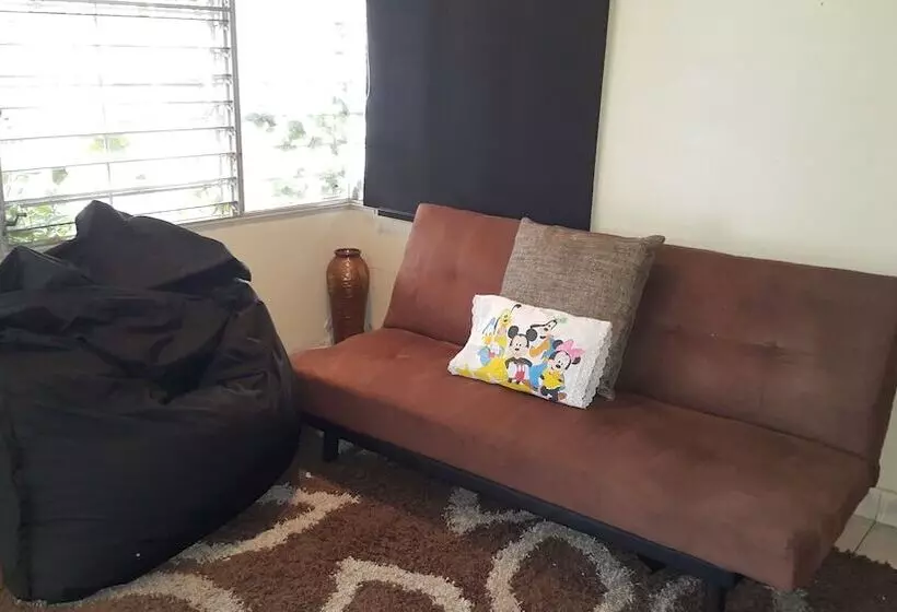 ユースホステル Tourist Center Of  Tours Of Panamá