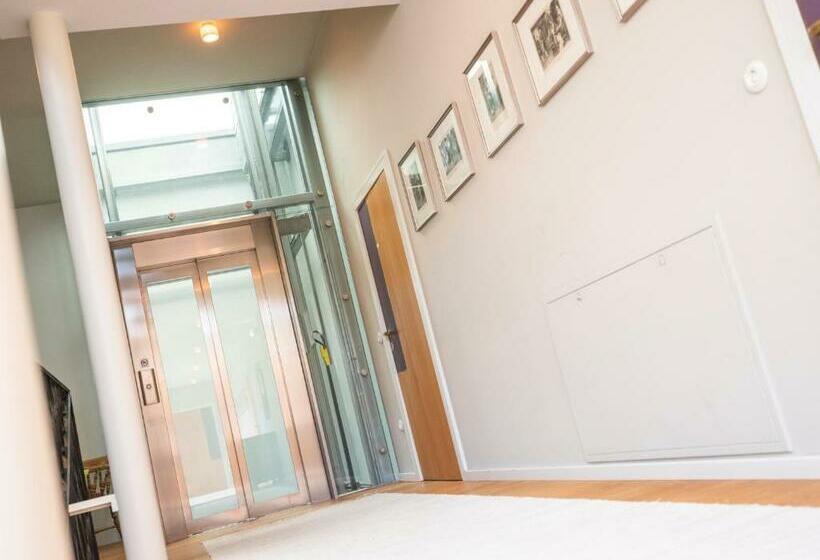 Aamiaismajoitus (B&B) Die Schmiede