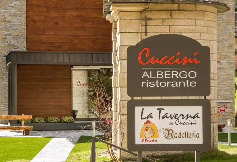 ホテル Albergo Ristorante Cuccini