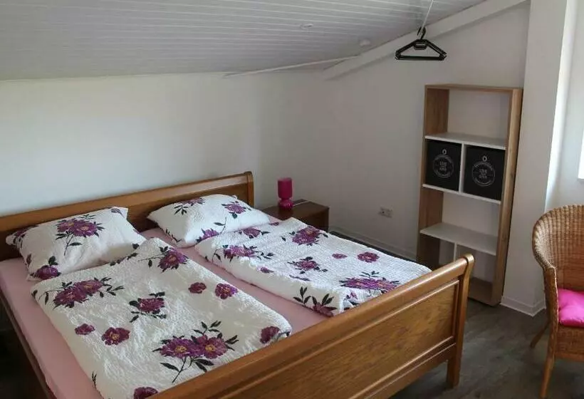 ホテル Ferienwohnung Tjaddehof, 45226