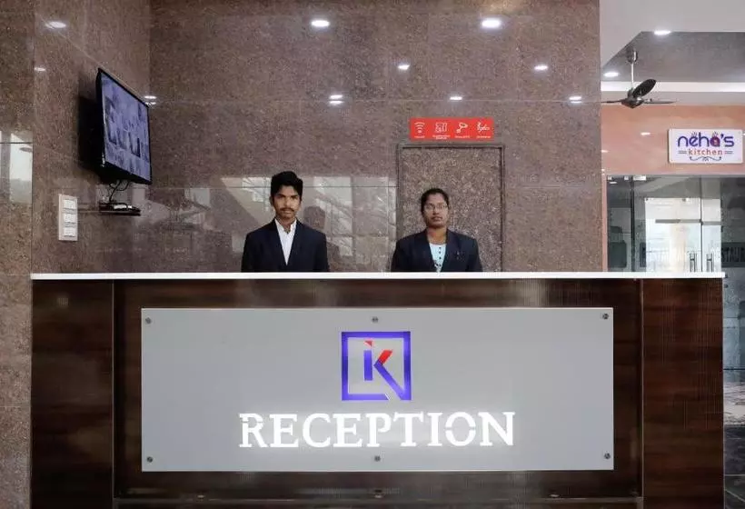 ホテル Kalpana Residency