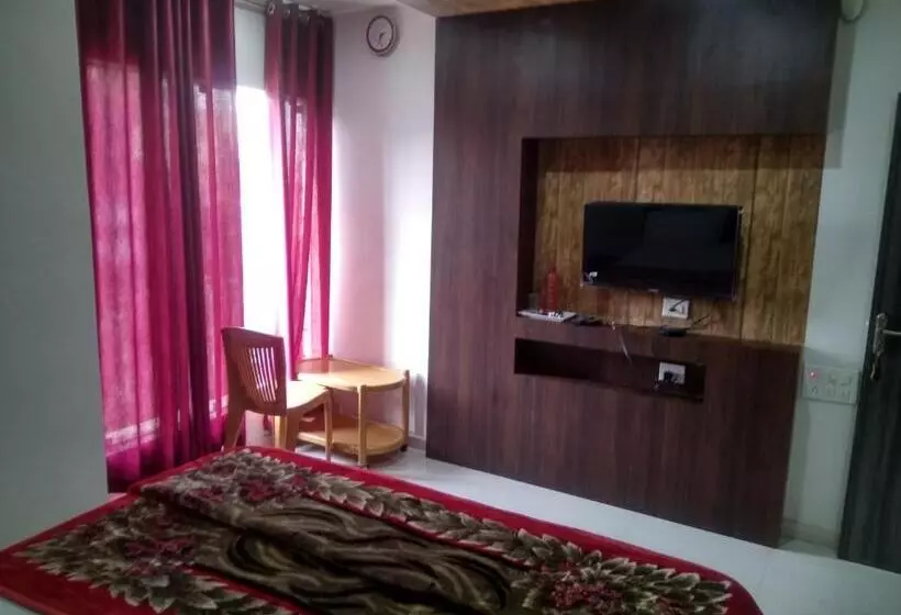 ホテル Rudraksha Inn