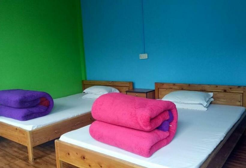 Hotel Vamoose Khaling