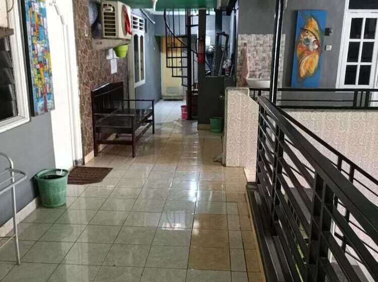 펜션 Griya Sekar Wangi