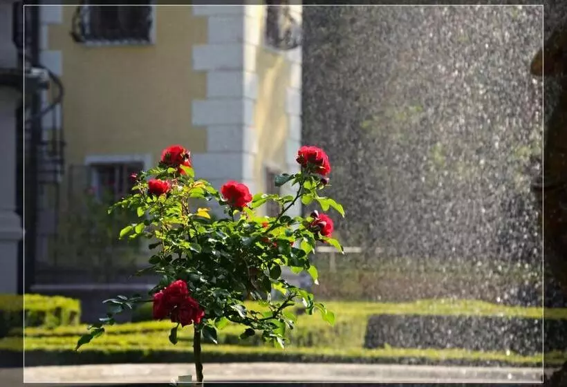 Majatalo Penzion Pri Kastieli Betliar