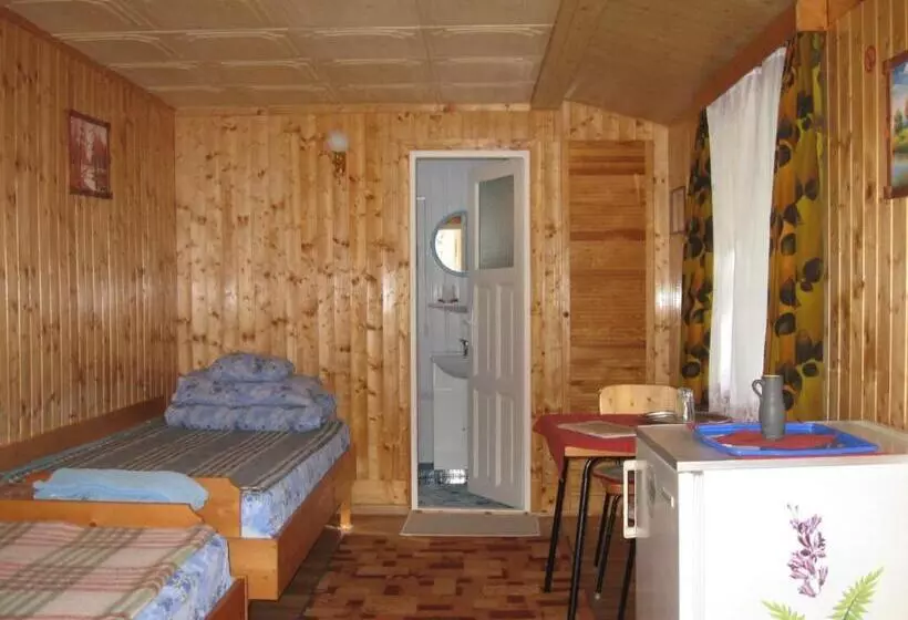 پانسیون Podina Guest House