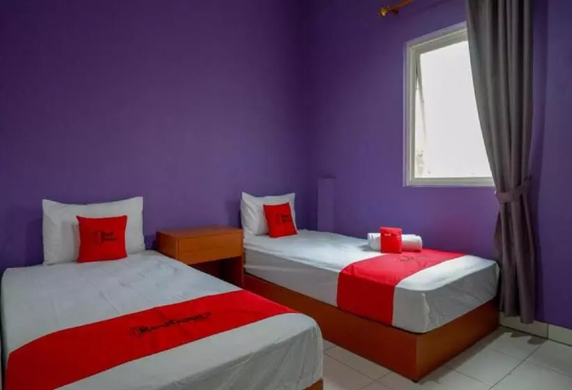 ペンション Reddoorz Near Alun Alun Kaliwungu Kendal