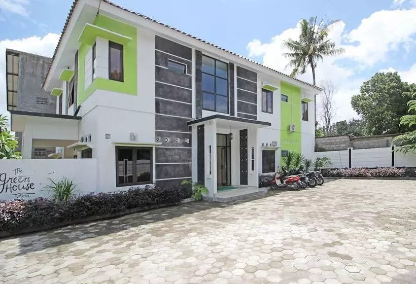 پانسیون Reddoorz @ Palagan 3