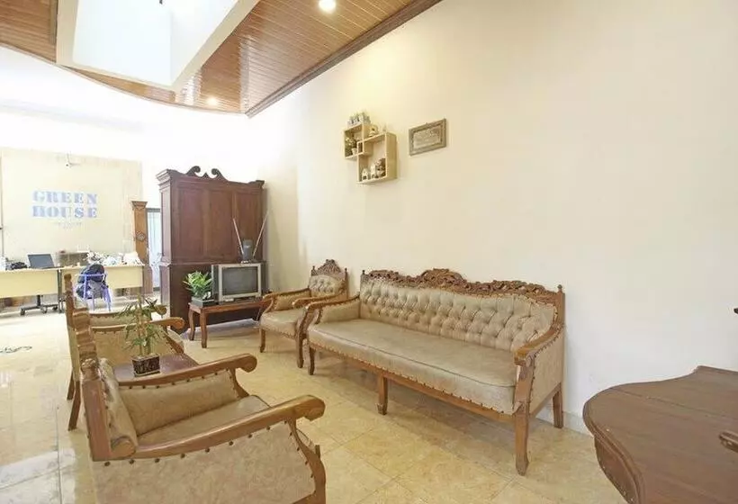 پانسیون Reddoorz @ Palagan 3