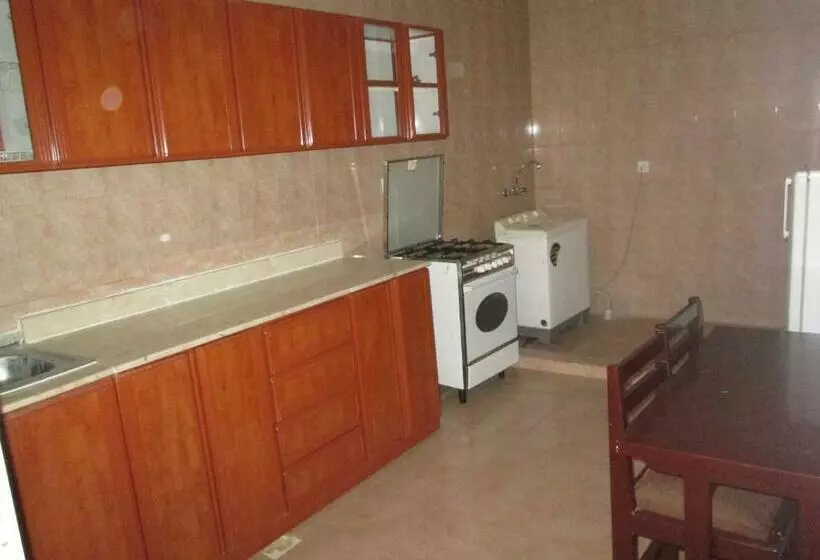 Hotelli Al Meshan