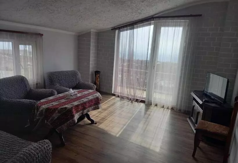 ホテル Byurakan Guesthouse & Cottage