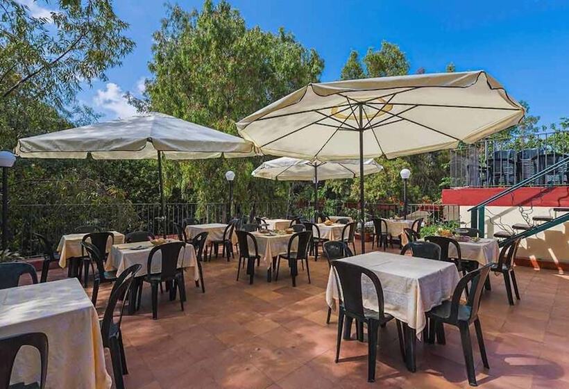 酒店 Camping Marina