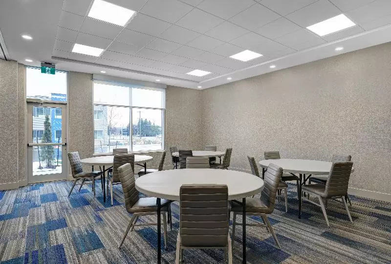 ホテル Holiday Inn Express & Suites Collingwood