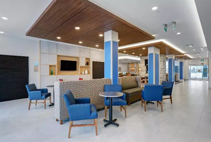 ホテル Holiday Inn Express & Suites Collingwood