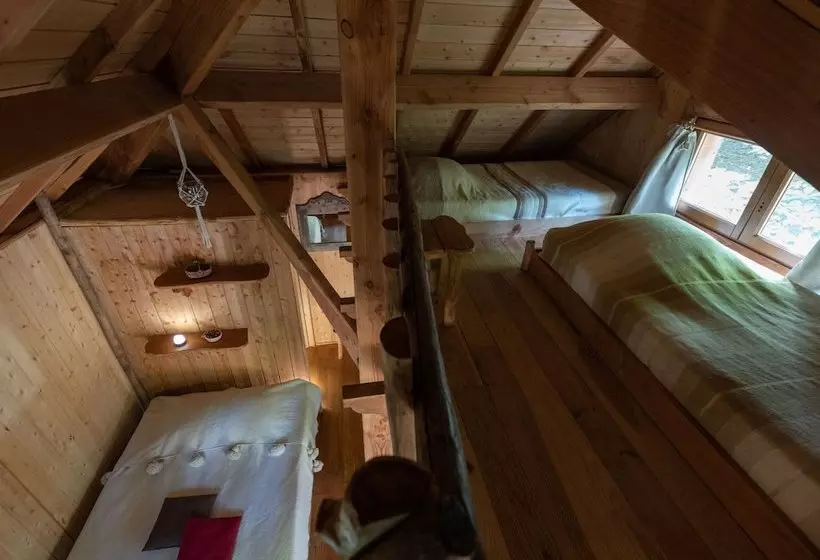 Maaseutuhotelli Les Cabanes De Labrousse