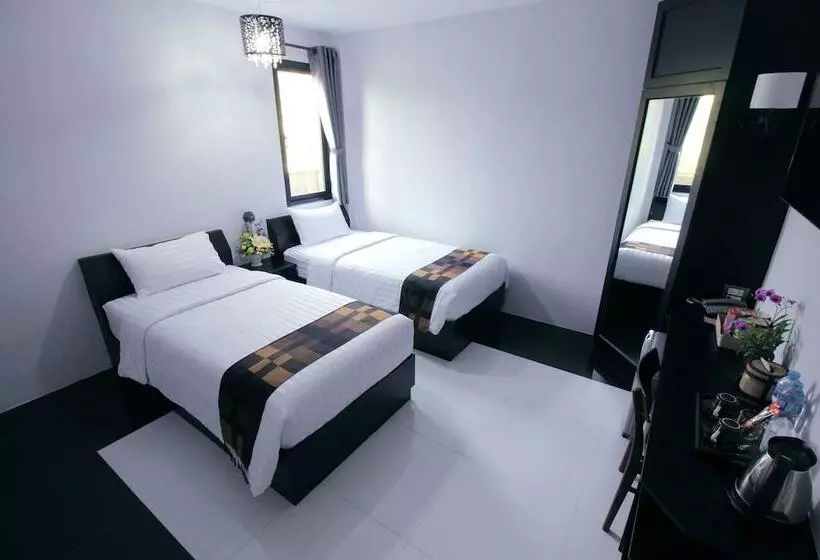 Nonghan Grand Hotel And Resort