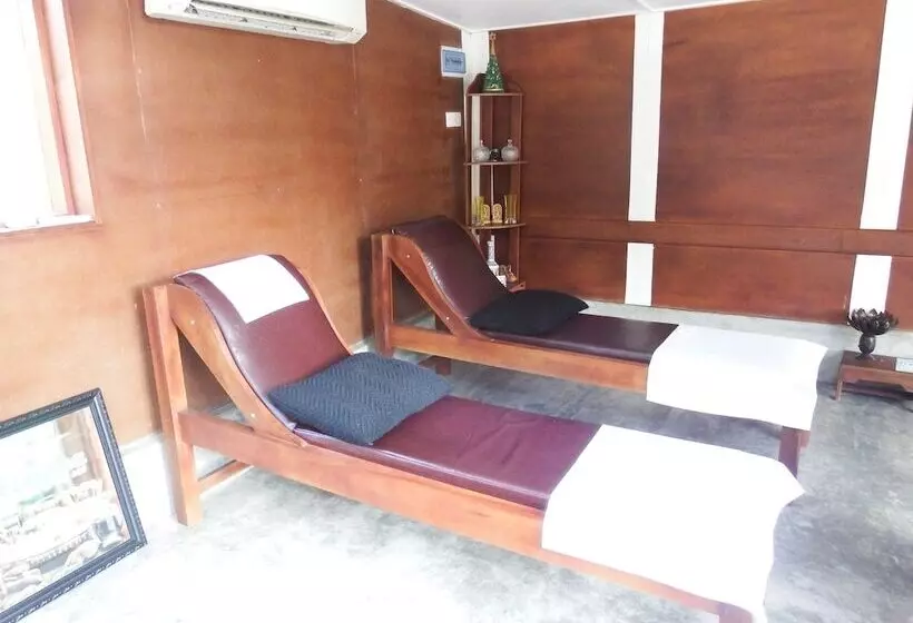 Majatalo Himana Ayurveda