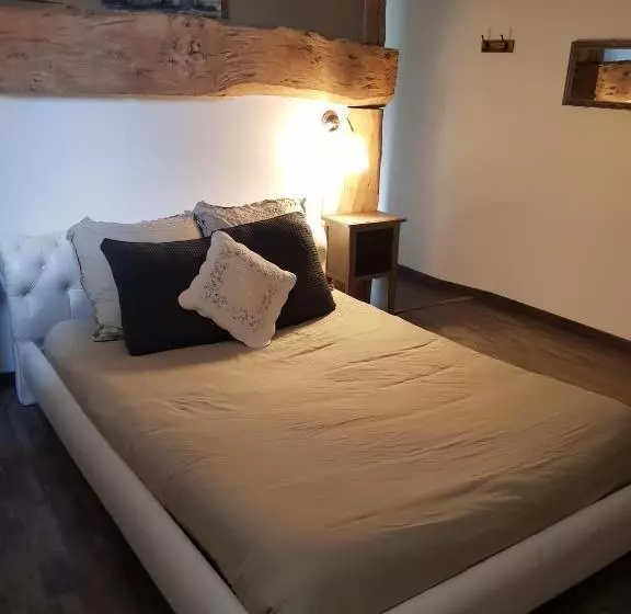 Aamiaismajoitus (B&B) Domaine Des Tours Vauquelin