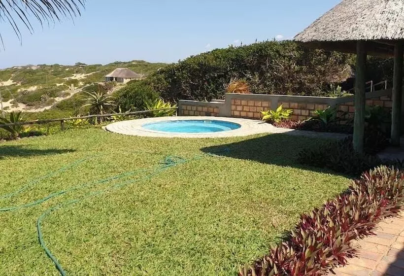 هتل Oyster Bay Estate