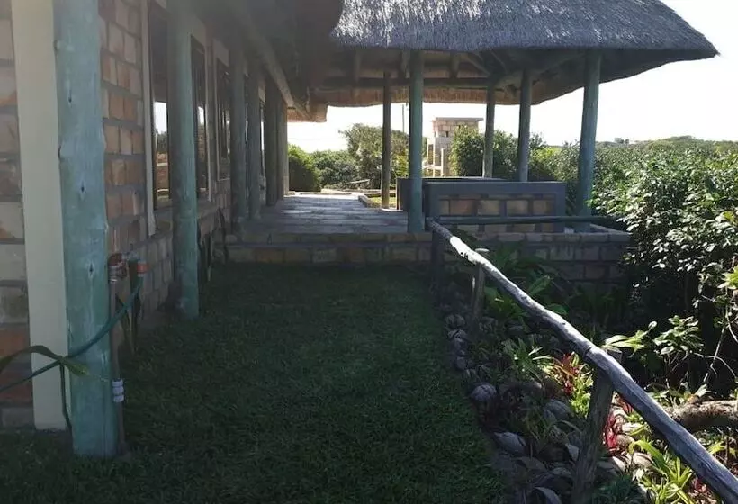 هتل Oyster Bay Estate