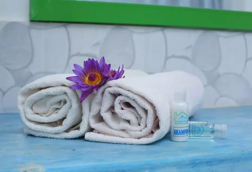 هتل Beach Villa Polhena