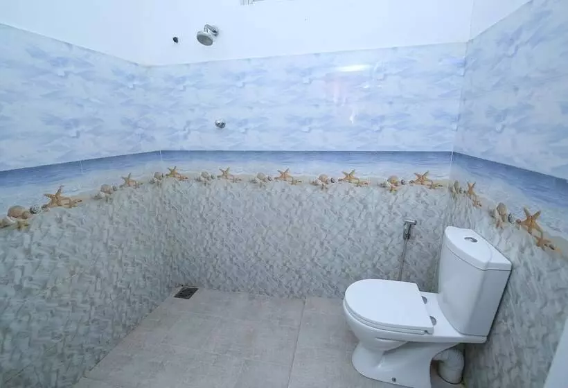 هتل Beach Villa Polhena