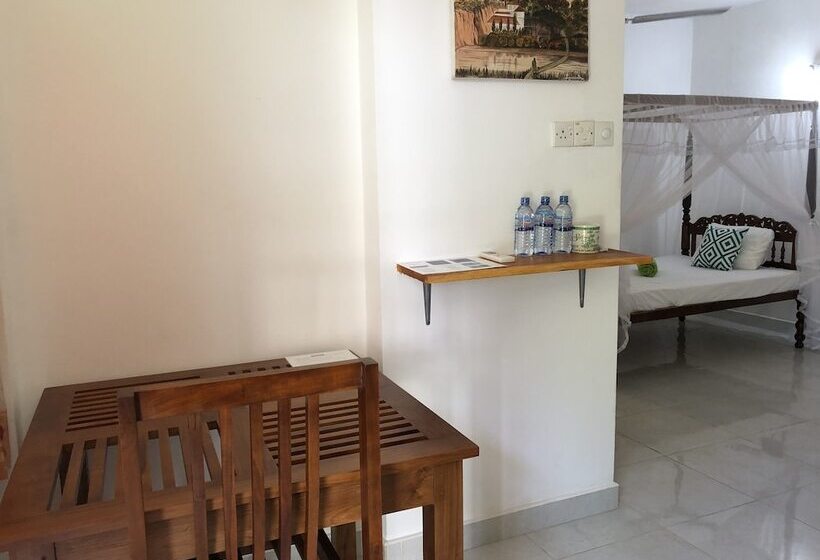 فندق The Retreat